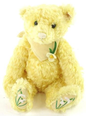 A Steiff limited edition Snowdrop bear