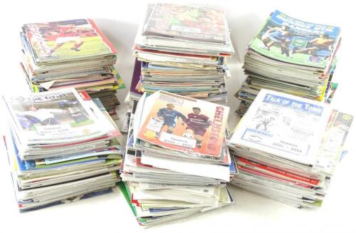 A quantity of Manchester United related magazines