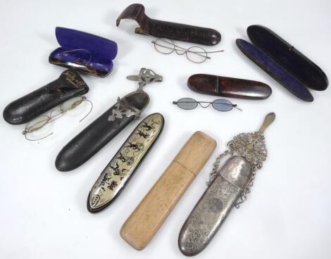 A Victorian papier mache spectacles case