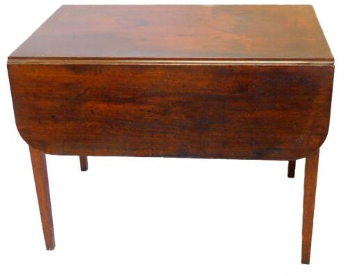 A 19thC mahogany Pembroke table