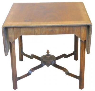 A 19thC mahogany Pembroke table