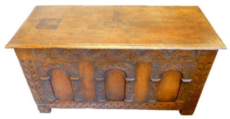 A late 17thC/early 18thC oak coffer