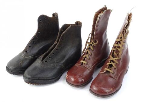 A pair of Edwardian brown children's boots