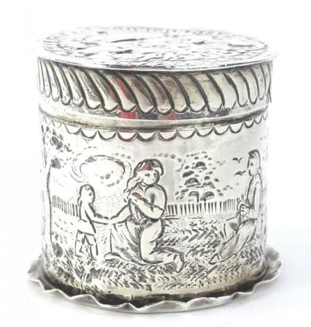 A Victorian silver trinket box