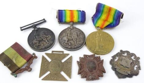 A pair of WW1 medals