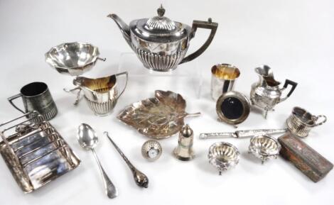 Various silver plated wares