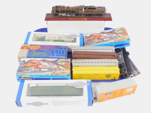 Athearn and other HO gauge rolling stock