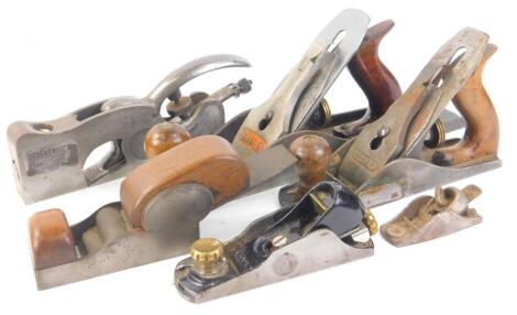 A collection of wooden planes etc.