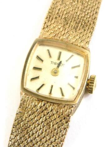 A 9ct gold Tissot ladies wristwatch