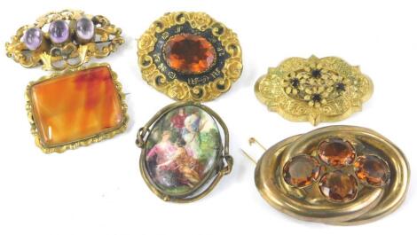 Various Victorian and later brooches
