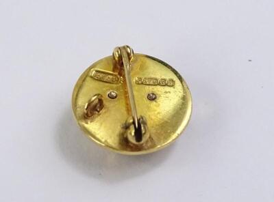 A 9ct gold Avon Highest Honour pin badge - 2