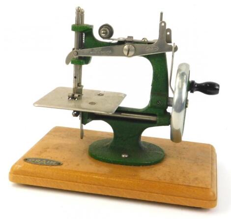 A Grain small sewing machine