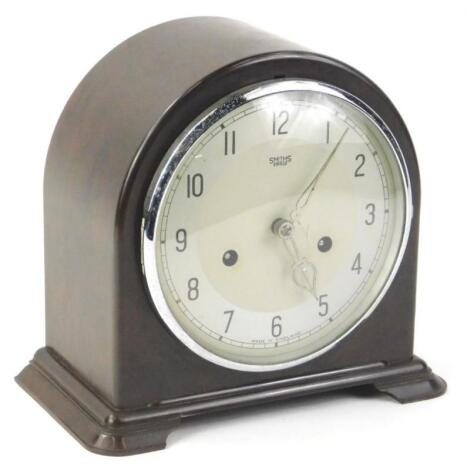 A Smiths of Enfield mantel clock