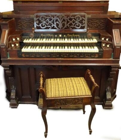 A large late 19th/early 20thC organ