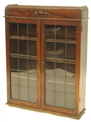 An early 20thC oak bookcase