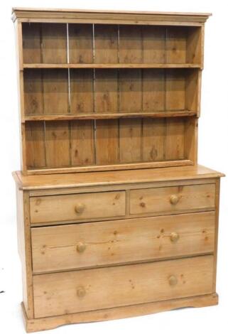 A pine dresser