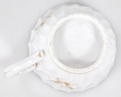 An 18thC Worcester porcelain teacup and saucer - 7