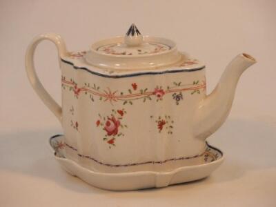 A 19thC Newhall porcelain teapot