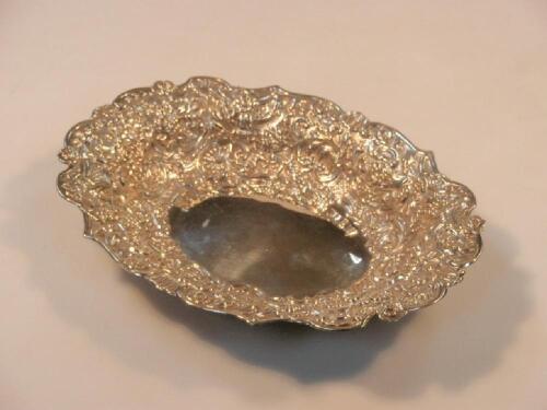 A late 19thC silver boat shape dish