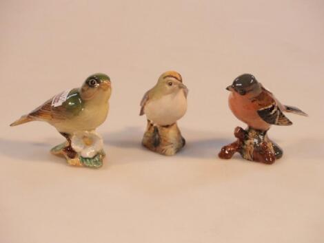 Three Beswick birds: Goldcrest 2415; Chaffinch