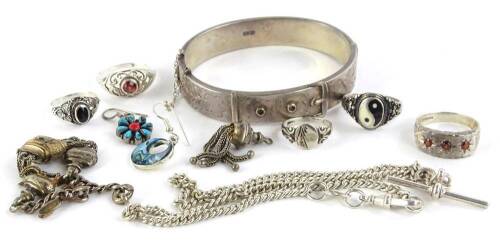 A quantity of silver costume jewellery, to include silver dress rings, bangle, drop earrings etc.