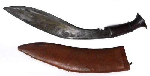 A Second World War khukri, with typical shaped blade, hardwood handle and a leather scabbard. (AF), 45cm L.