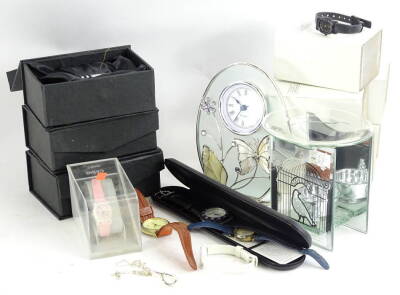 A quantity of watches and effects, to include Casio ladies watch, various new Casio watches, Panasonic watch, bottle stoppers, candle lights, The Julianna collection clock etc. (1 tray)