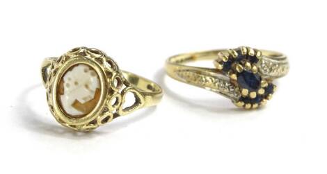 Two 9ct gold dress rings, to include one set with small cameo, the other set with sapphires, 3.2g all in.