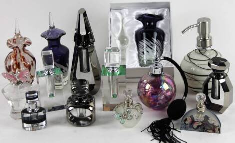 Various glassware, perfume atomizers, perfume bottles, to include an orb example with chrome finish top, 13cm H, etc. (a quantity)