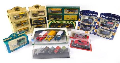 Corgi Days Gone By and other die cast vintage trucks, horse drawn wagons and cars. (qty)