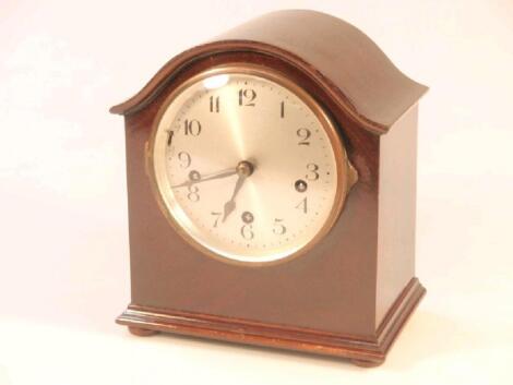 An Early 20thC mahogany cased mantel clock