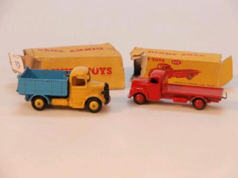 Dinky Toys 410 Bedford tipper