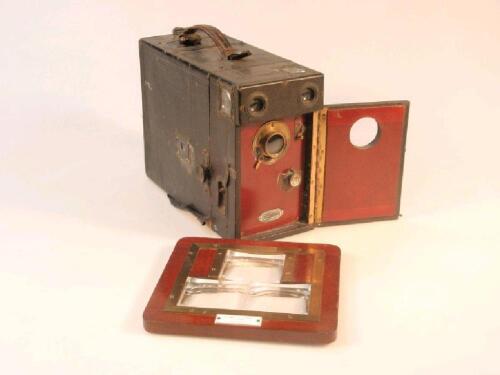 An old plate camera with an Ensign F8 symmetrical lens