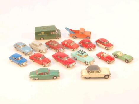 Tri-ang Spot On die-cast models comprising fourteen cars