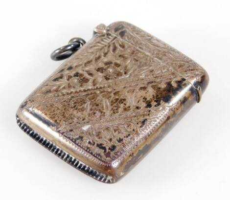 An Edwardian silver vesta case, of oblong form, chased with flowers, with match strike base and ring side, Birmingham 1901, 5cm H, ½oz.