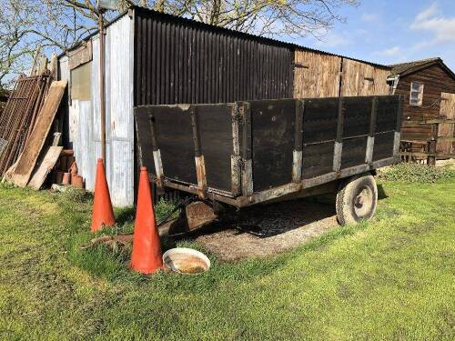 A single axle trailer.