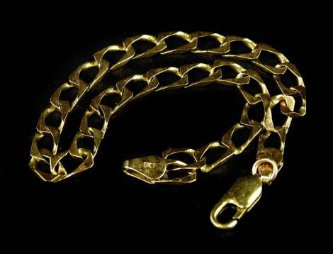 A bracelet, of elongated box links, yellow metal, marked 9kt, 22cm long overall, 6.5g.