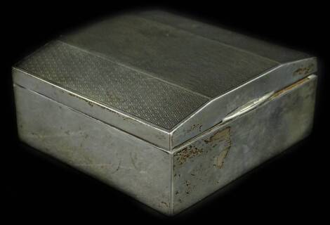 A George V small silver cigarette box, with engine turned decoration and cedar interior, Birmingham 1927, 6¼oz overall.