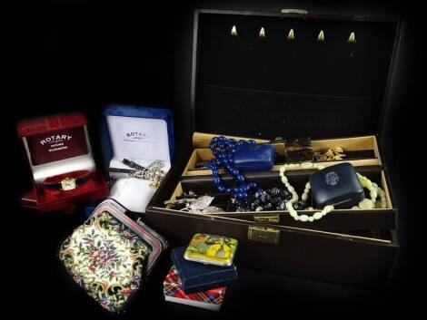 A quantity of modern costume jewellery and effects, to include a Wedgwood Jasperware pendant and chain, modern beaded necklaces, Lincoln Imp silver brooch, compacts, wristwatches, coins, paste stone set jewellery, ladies wristwatches etc. (a quantity)