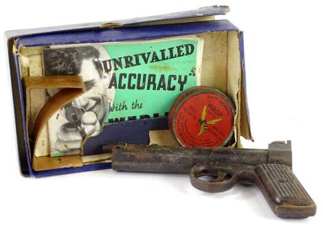 A Webley Junior air pistol, in original box. (AF)