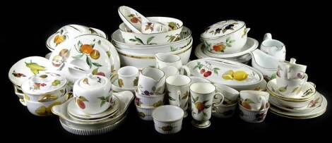 A quantity of Royal Worcester Evesham pattern tableware, to include tureens, bowls, dishes etc.