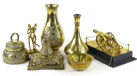 Various metalware, to include a Japanese vase, decorated with flowers, birds etc., 25cm H, pierced inkwell etc.