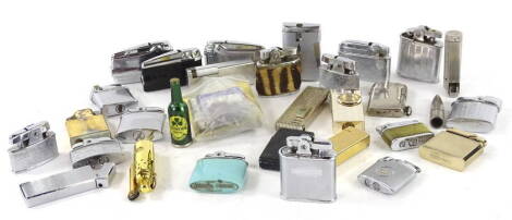 A large quantity of Ronson and other cigarette lighters, accessories etc.