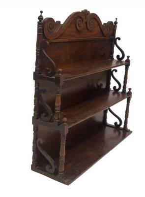 George IV mahogany waterfall wall shelves, with scrolled panel back and S scroll supports, and ring turned uprights, 80cm H, 85cm W, 23cm D. - 3