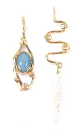 A 9ct gold and opal pendant, and a 9ct gold and freshwater pearl pendant, 6.9g.