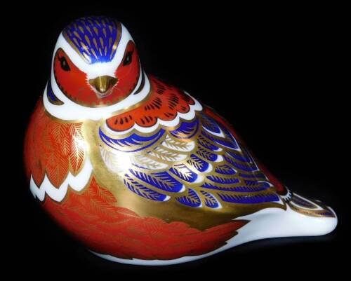 A Royal Crown Derby bird paperweight ornament, gilt stopper, printed marks beneath, 6cm H.