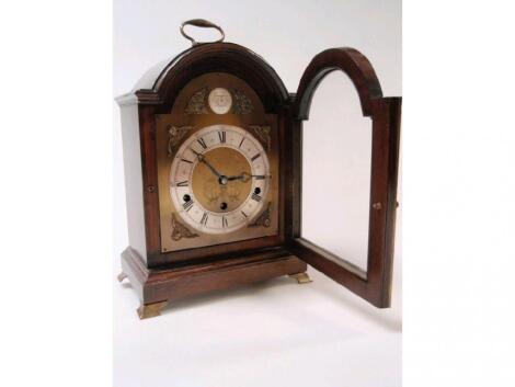 An Elliot chiming bracket clock