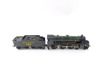 A Wills Finecast kit built 00 gauge locomotive Morgan Le Fay, Southern Green livery, 4-6-0, 750, boxed. - 3