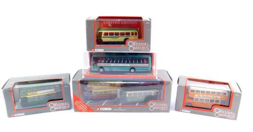 A Corgi Original Omnibus Company die cast set, Bridges and Spires 97097, limited edition Van Hool Alizee, Clarkes of London., and three further Corgi buses, all boxed. (5)