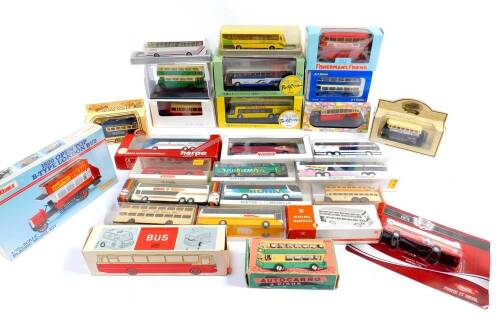 Die cast and other models of coaches and buses, including an Auto Carro Bus., Hornby Lincolnshire Roadline Bus., Wiking Model Berliner Double Decker Bus., and a Tekno Mercedes Benz Bus, all boxed. (qty)